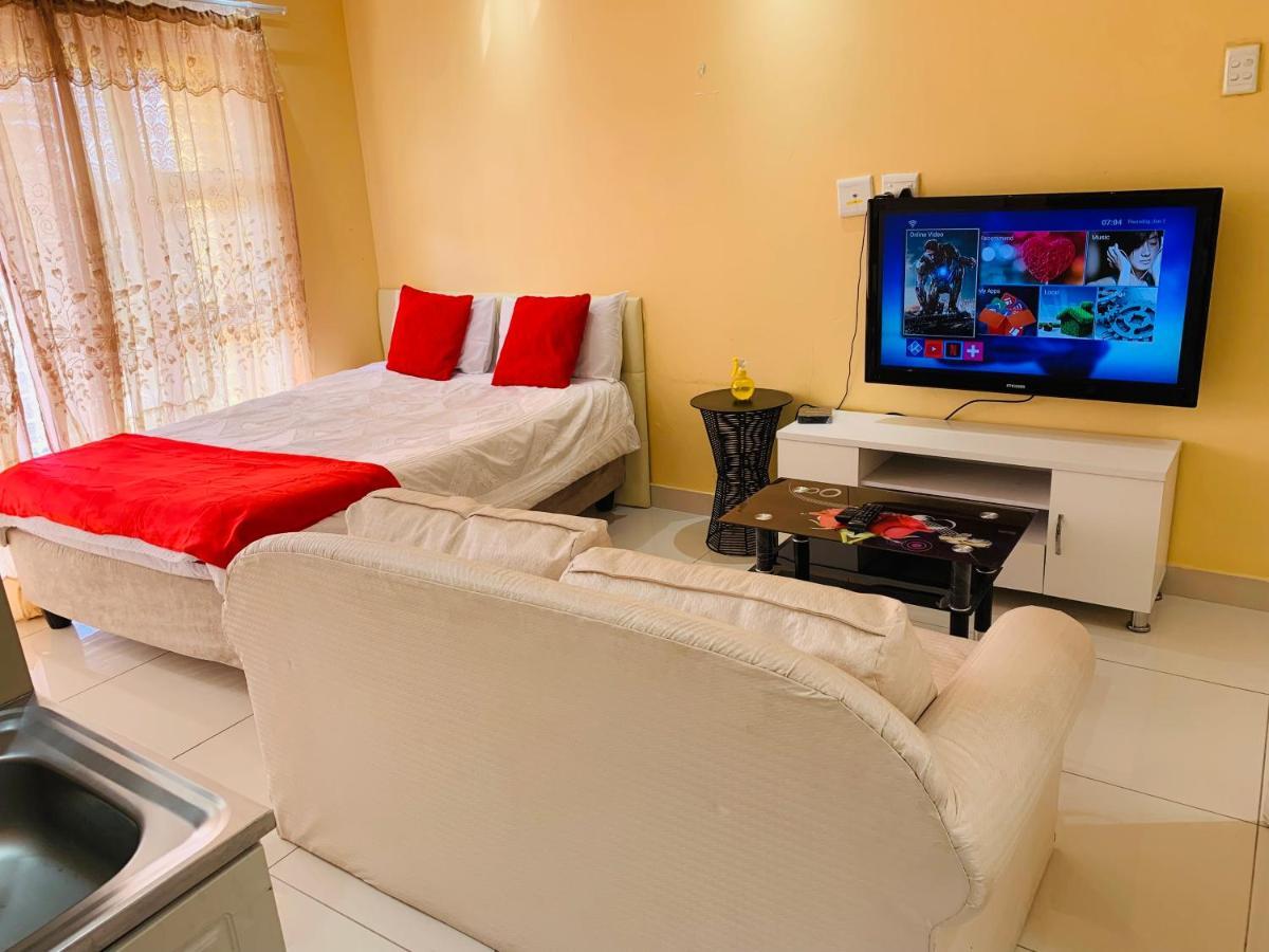 Mowetu Guest House كيب تاون المظهر الخارجي الصورة