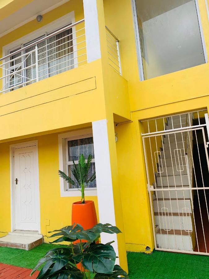 Mowetu Guest House كيب تاون المظهر الخارجي الصورة