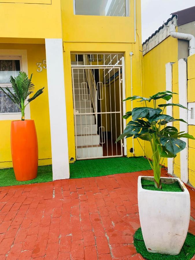 Mowetu Guest House كيب تاون المظهر الخارجي الصورة