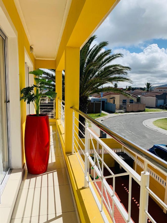 Mowetu Guest House كيب تاون المظهر الخارجي الصورة