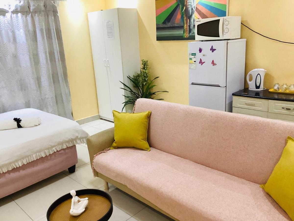 Mowetu Guest House كيب تاون المظهر الخارجي الصورة