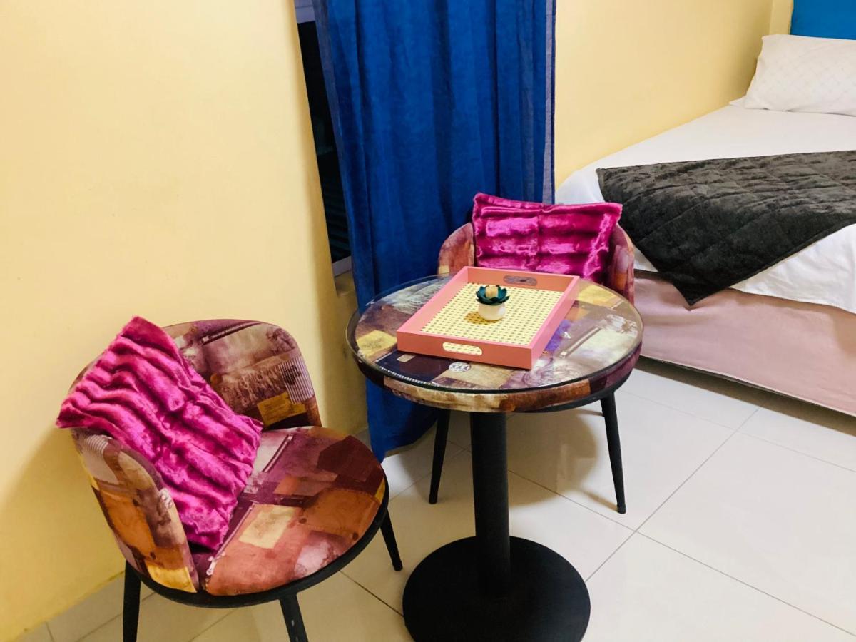 Mowetu Guest House كيب تاون المظهر الخارجي الصورة