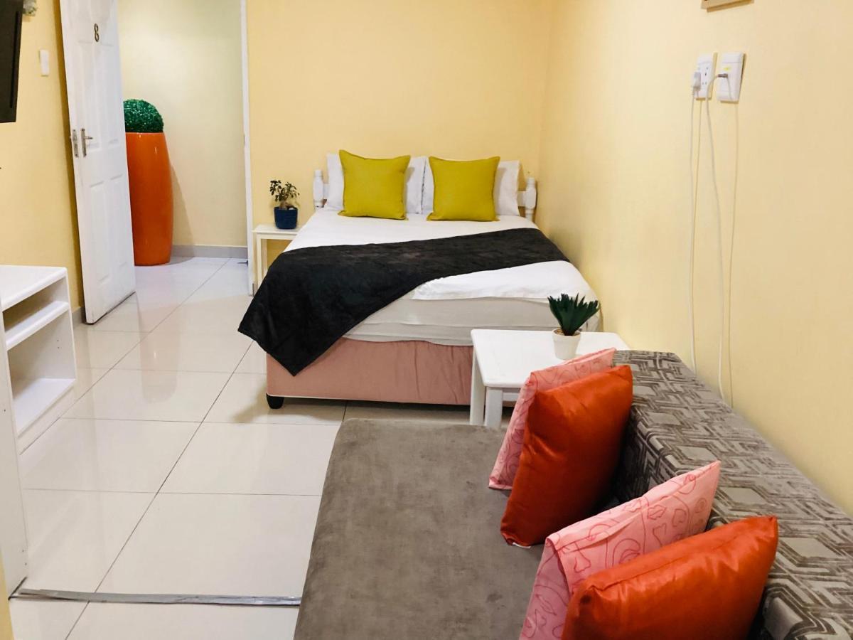 Mowetu Guest House كيب تاون المظهر الخارجي الصورة