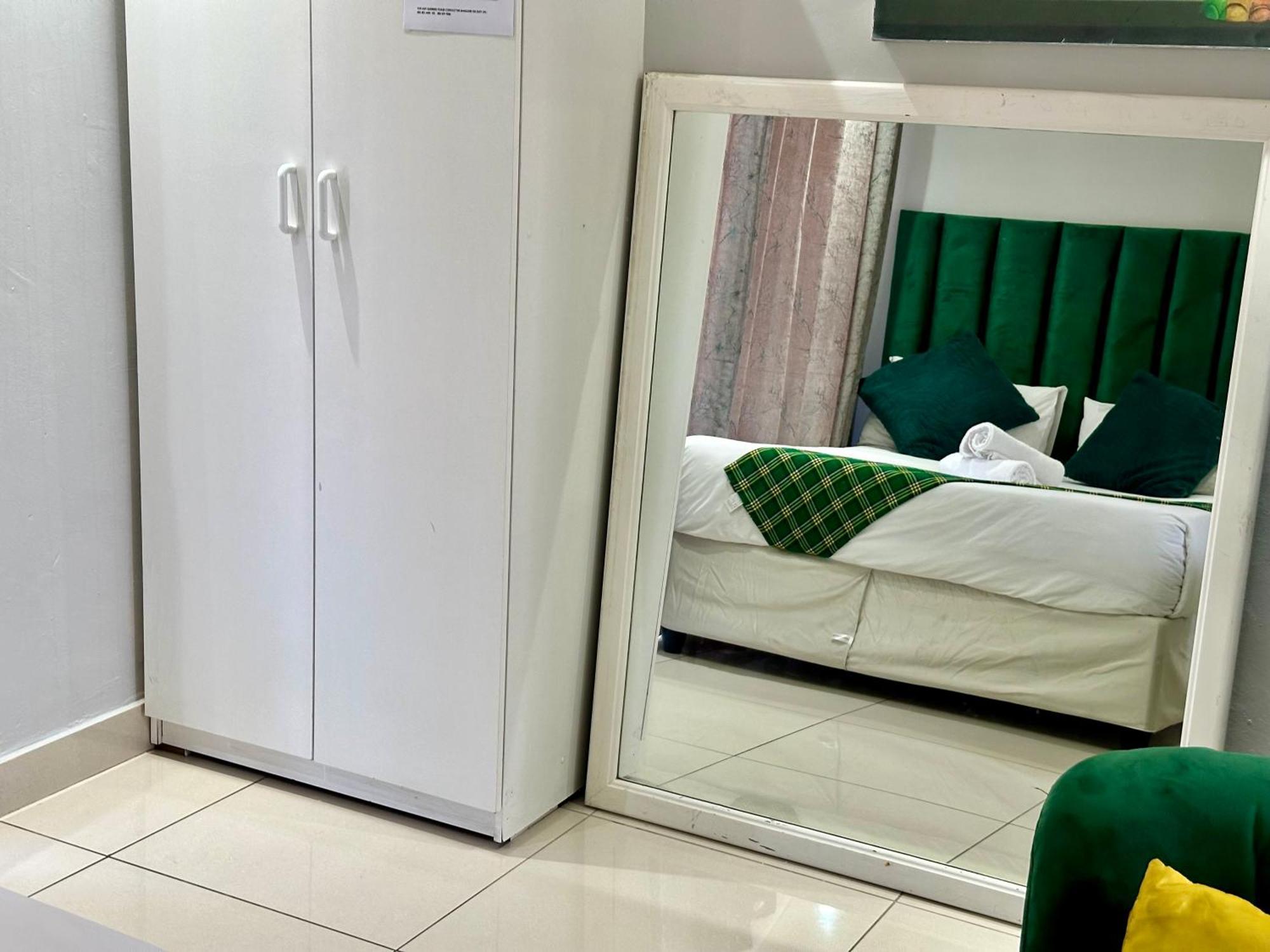 Mowetu Guest House كيب تاون المظهر الخارجي الصورة